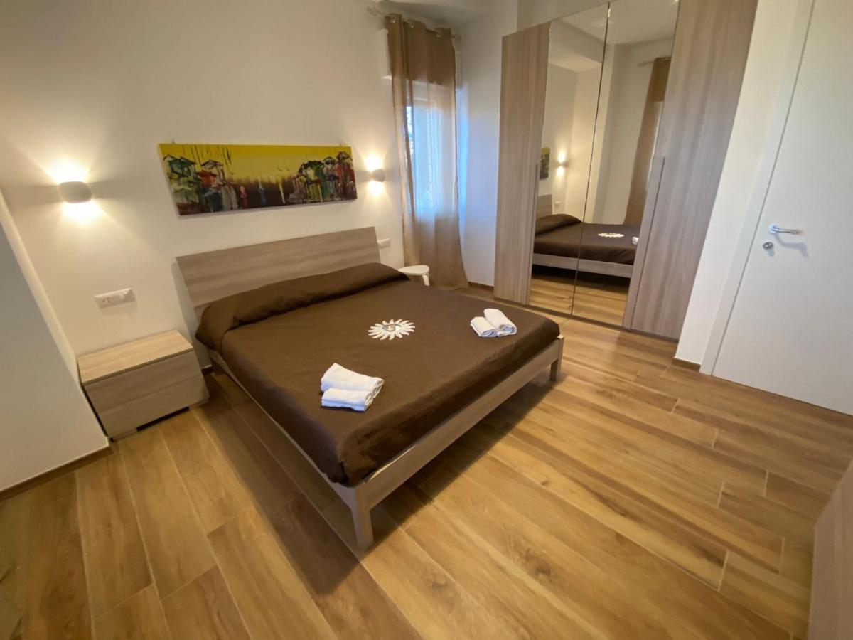 Ferienwohnung Viriamo House Roma Stadtviertel Stadtviertel Acilia Exterior foto