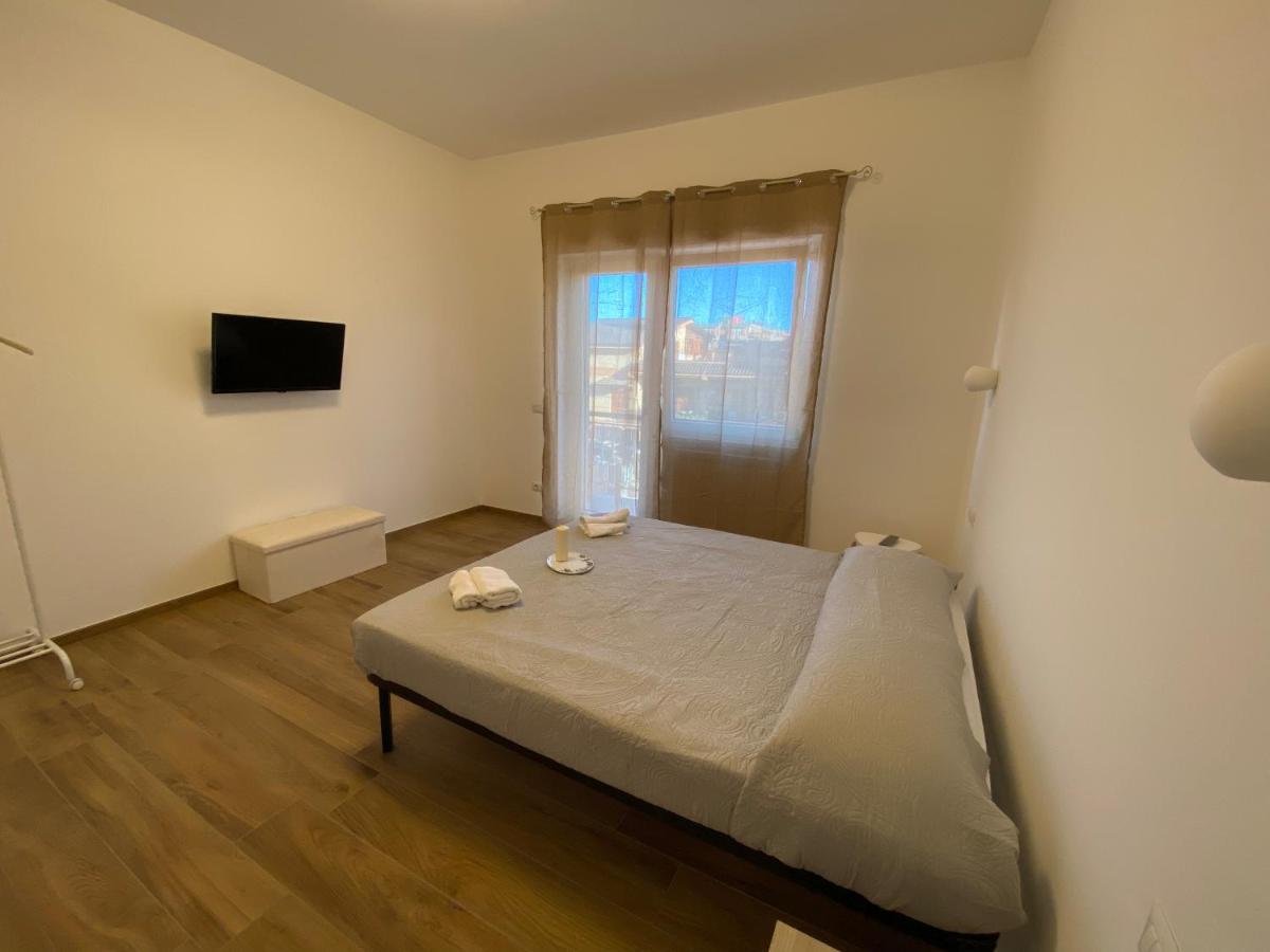 Ferienwohnung Viriamo House Roma Stadtviertel Stadtviertel Acilia Exterior foto